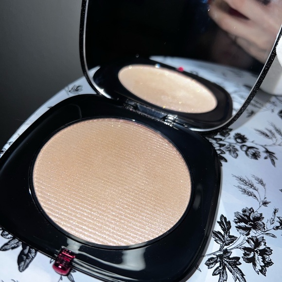 Marc Jacob’s - Picture 4 of 4